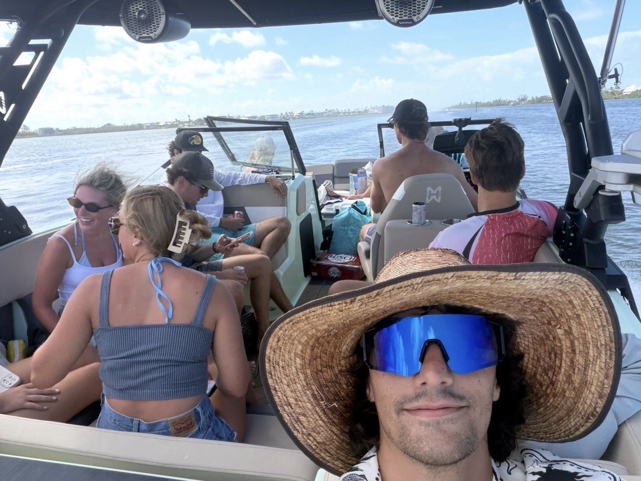 Day on the Bay boat charter